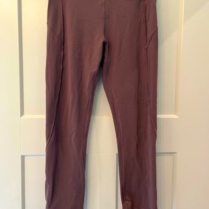 Great Lululemon leggings GUC. Light plumb color 7/8 length
